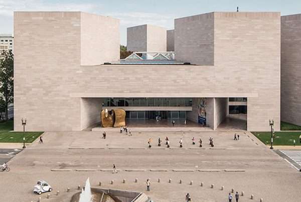 mythics customer story national gallery of art